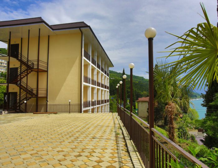 Внешний вид и территория - Пансионат «Багрипш»