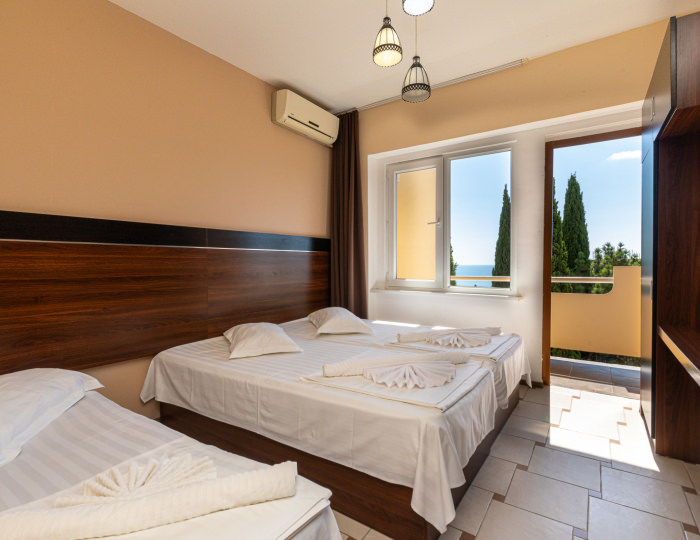 Стандартный 2-местный 1-комнатный (со стороны моря). Основной корпус. - Пансионат «Багрипш»